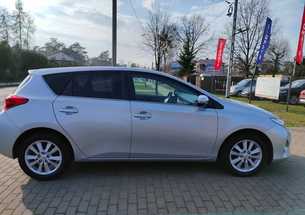 Toyota Auris cena 49900 przebieg: 98273, rok produkcji 2015 z Mikstat małe 352